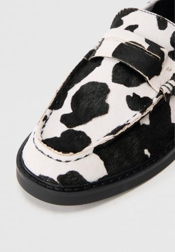 Полуботинки