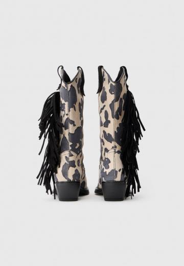 Ковбойские сапоги