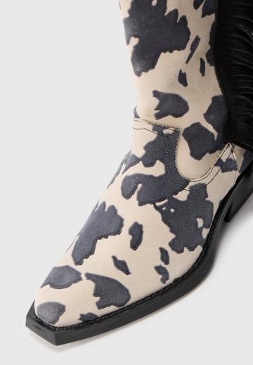 Ковбойские сапоги