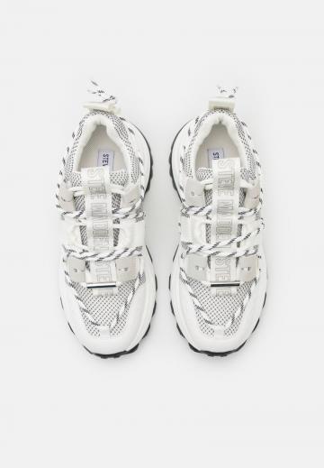 Гандбольные кроссовки