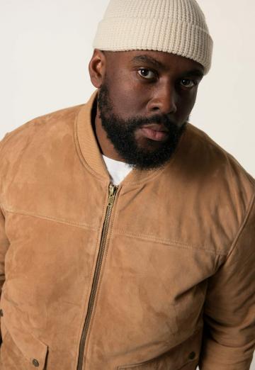 Куртка бомбер