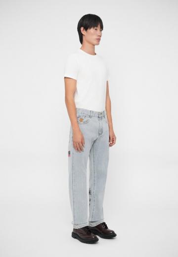 Прямые джинсы