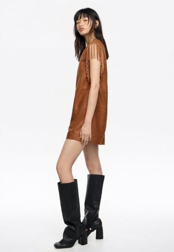 Короткое платье