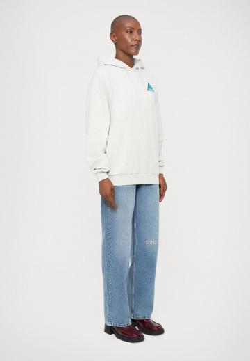 Пуловер с капюшоном