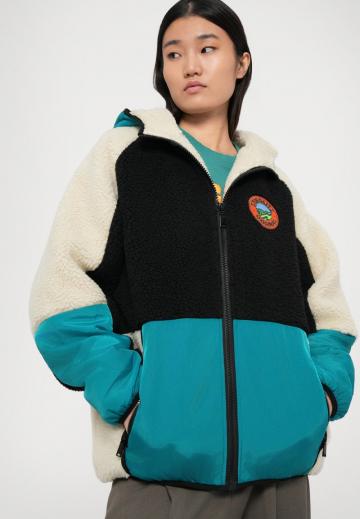 Флисовая куртка