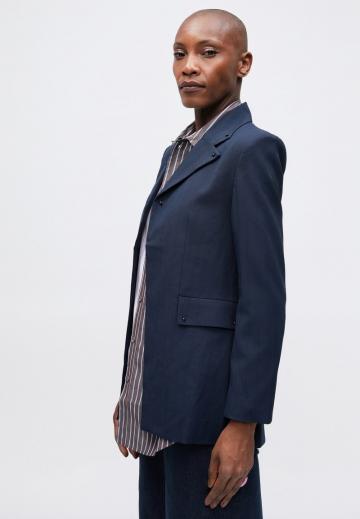 Длинный блейзер