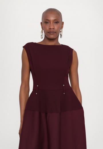 Коктейльное платье