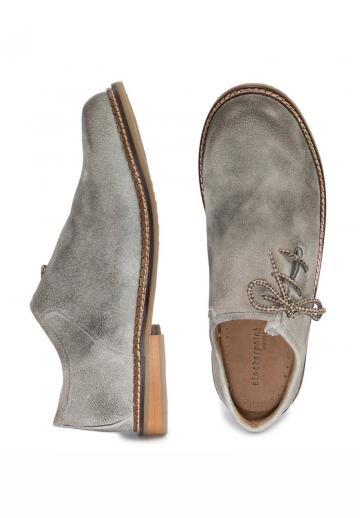 Ботинки на шнуровке