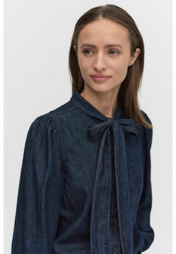 Джинсовая блузка