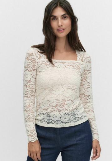 Кружевная блузка