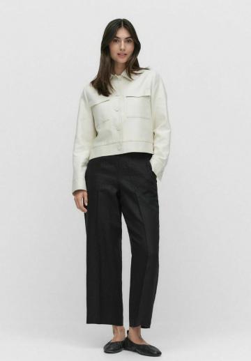 Блейзер с накладными карманами