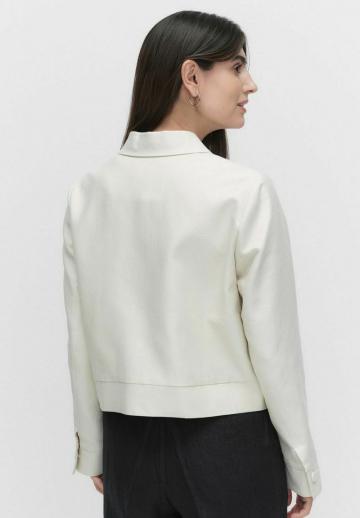 Блейзер с накладными карманами