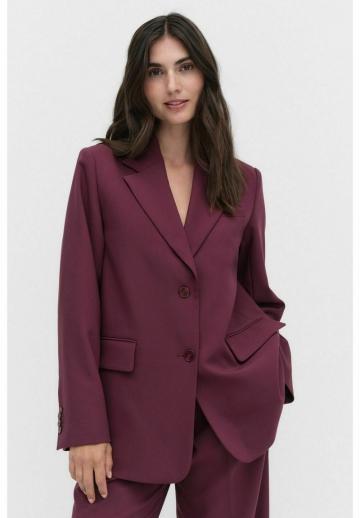 Короткое пальто