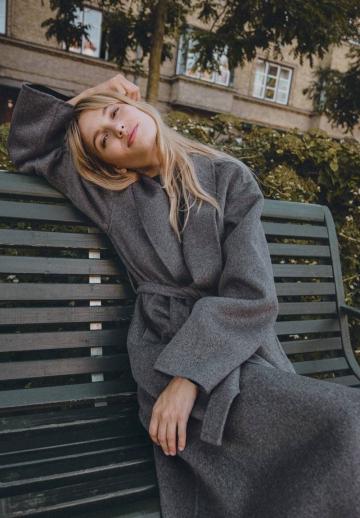 Шерстяное пальто