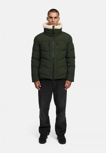 Зимняя куртка