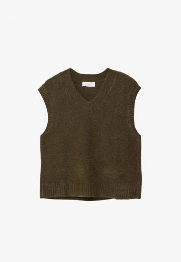 Пуловер без рукавов