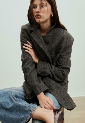 Короткое пальто