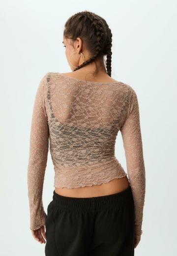 Кружевная блузка