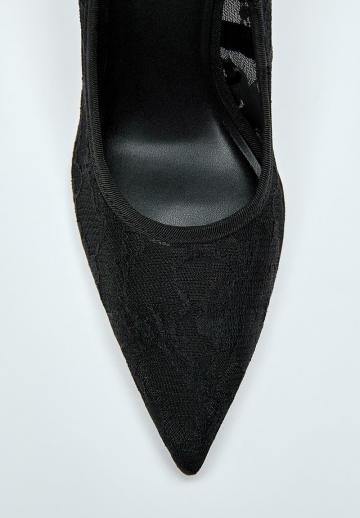 Туфли на высоком каблуке