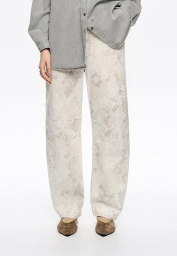 Свободные джинсы