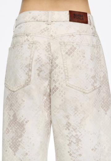 Свободные джинсы