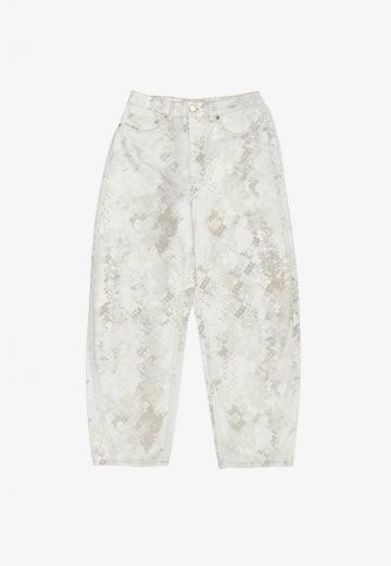 Свободные джинсы