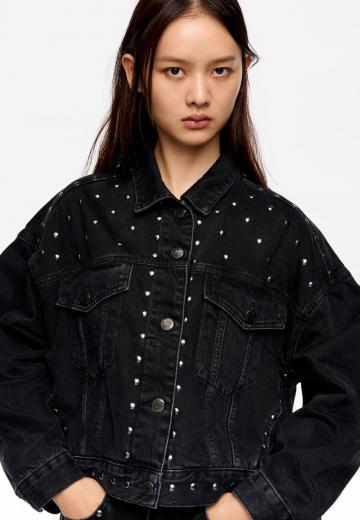 Джинсовая куртка