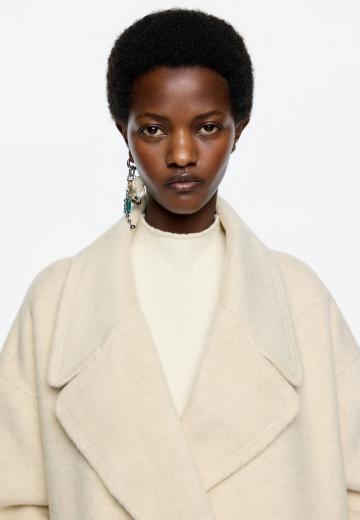 Шерстяное пальто