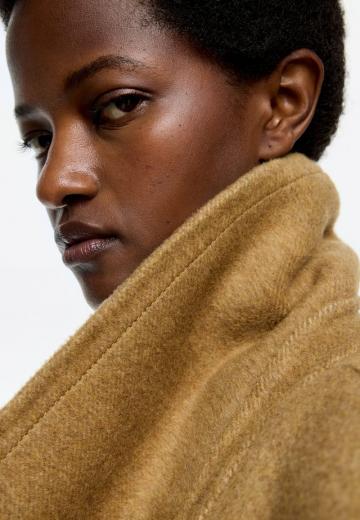 Шерстяное пальто