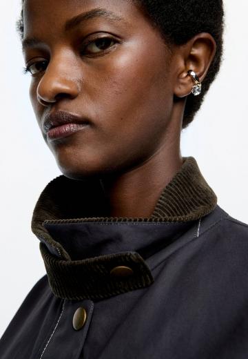 Короткое пальто