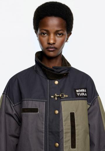 Короткое пальто