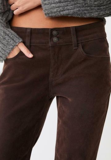 Клешеные джинсы