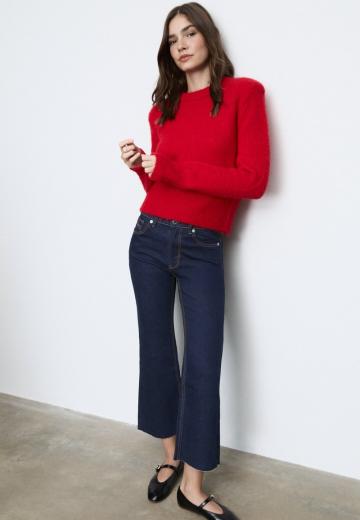 Клешеные джинсы