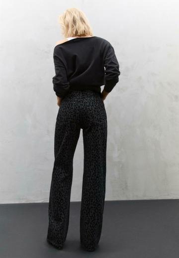 Свободные джинсы