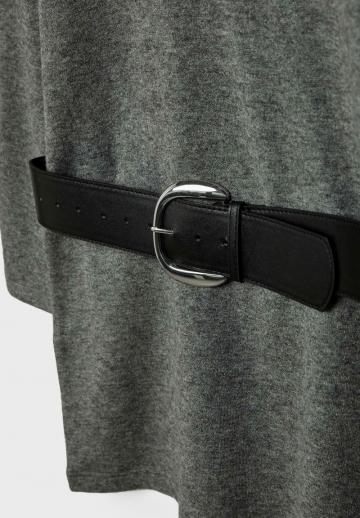 Вязаное платье