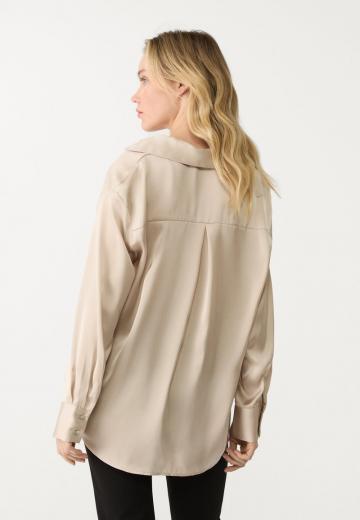 Атласная блузка