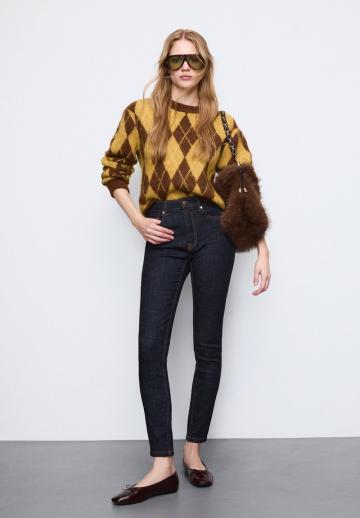 Узкие брюки