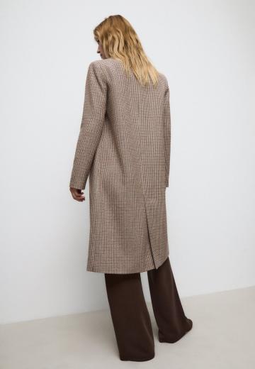 Шерстяное пальто