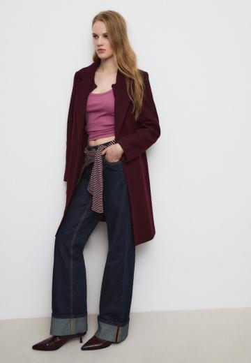 Короткое пальто