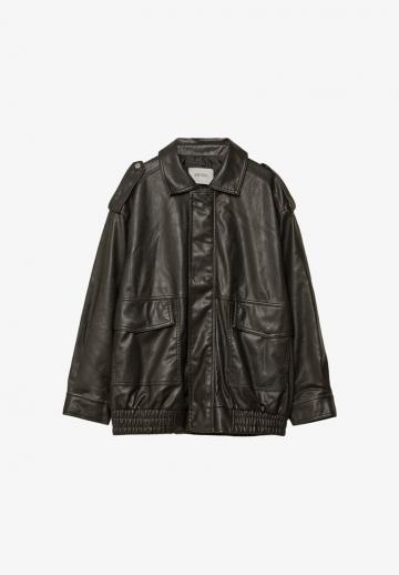 Пальто из искусственной кожи