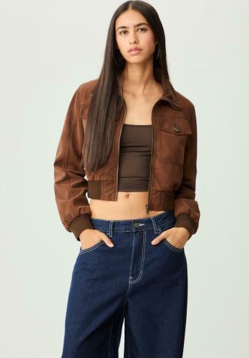 Короткая куртка