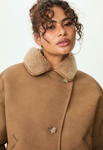 Короткая куртка