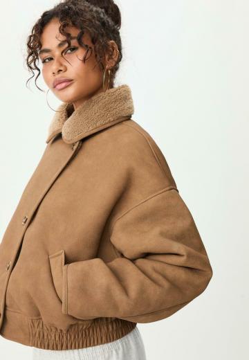 Короткая куртка