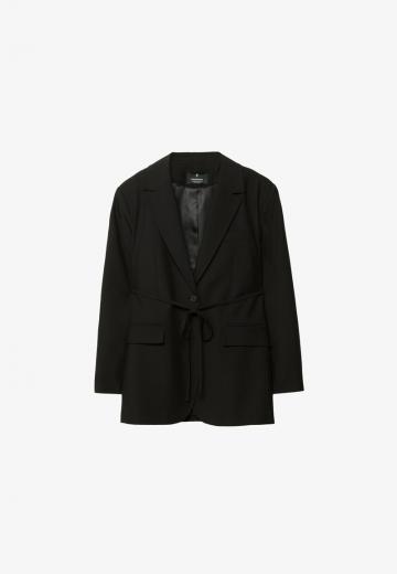 Короткое пальто