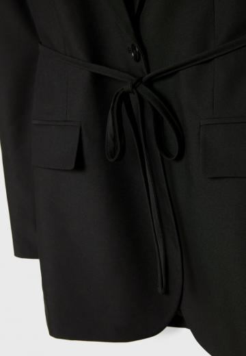 Короткое пальто