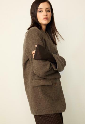 Короткое пальто