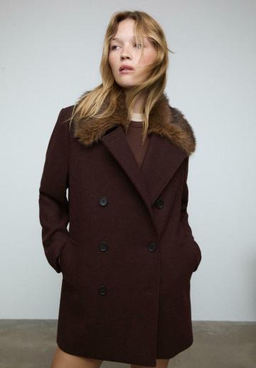 Короткое пальто