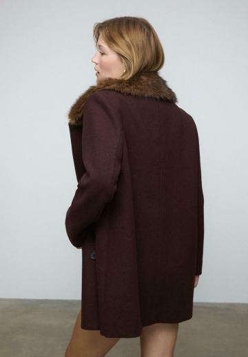 Короткое пальто