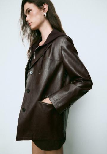 Пальто из искусственной кожи