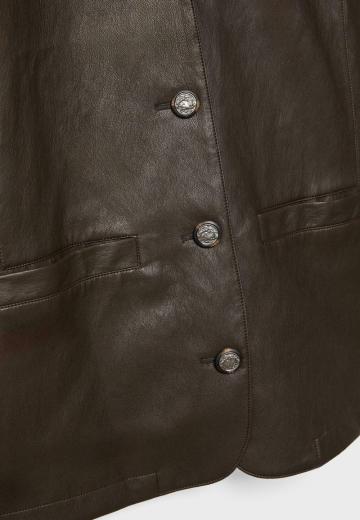 Короткое пальто